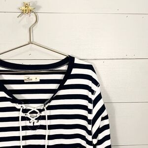 Hollister Y2K horizontal striped cropped long sleeved tee shirt size medium